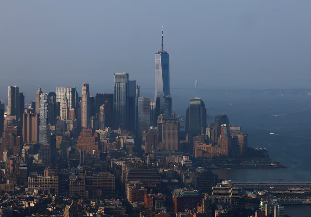 Wall Street under pressure amid weak U.S. economic growth and trade policy uncertainty