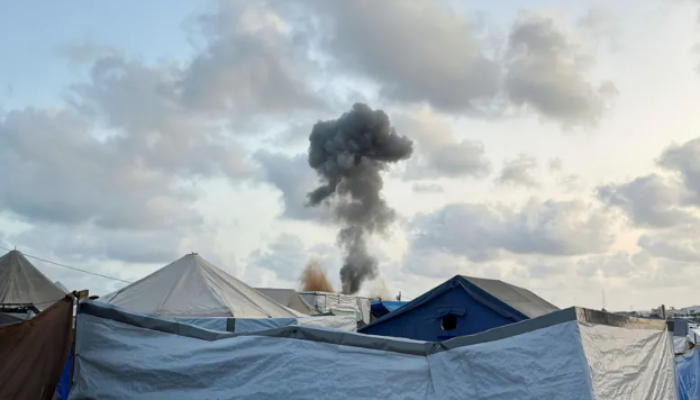 Israeli Air Strikes in Gaza Kill 38 Palestinians in Half-Hour Assault