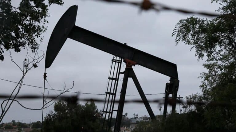 European stocks fall as oil prices surge above $100 amid Iran war and global market uncertainty